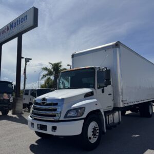 2019 HINO 268A 26FT BOX WITH A LIFTGATE