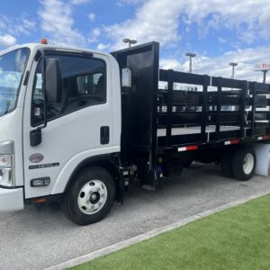 ISUZU NPR-HD DIESEL SINGLE CAB W/ STEEL FLATBED